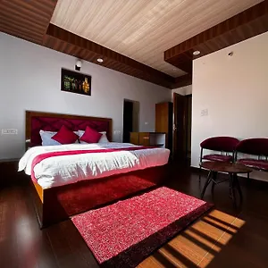 Nature's Nest Hotel
